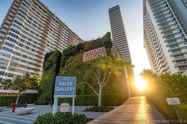 Building Photo - 2000 S Ocean Dr