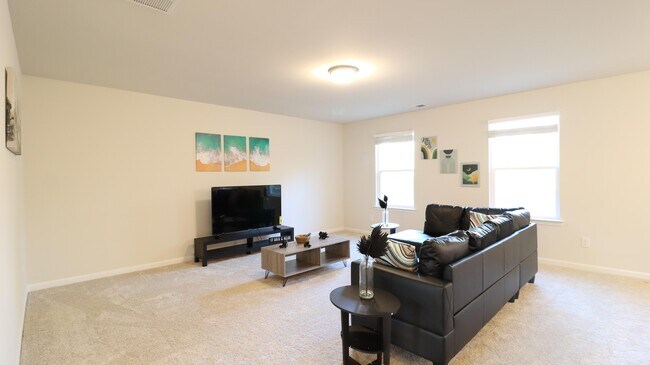 Foto del edificio - 13507 Circle Dr