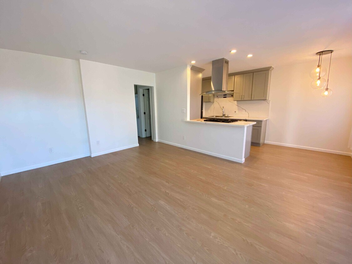 Primary Photo - 223 N Avenue 58