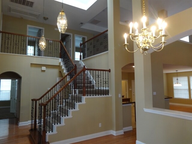 Building Photo - 2033 Midhurst Drive