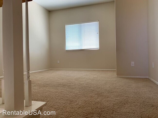 Foto del edificio - 3 br, 2.5 bath House - 28452 Chaucer