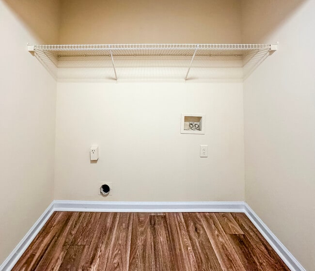 Full Size Washer/Dryer Connection - Brittwood