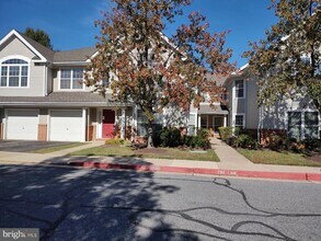 Building Photo - 6226 Wild Swan Way