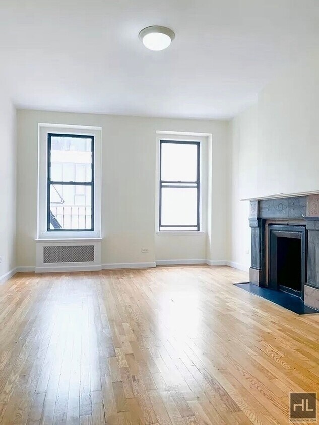 Foto principal - East 84th Street