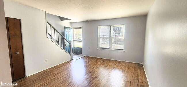 Foto del edificio - 28838 Pardo St