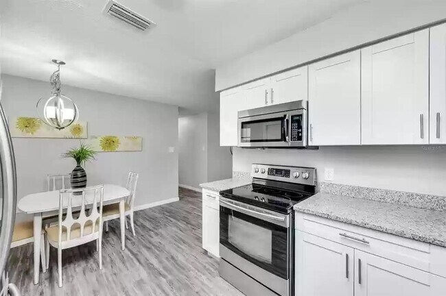 Foto del edificio - 3204 E Lambright St