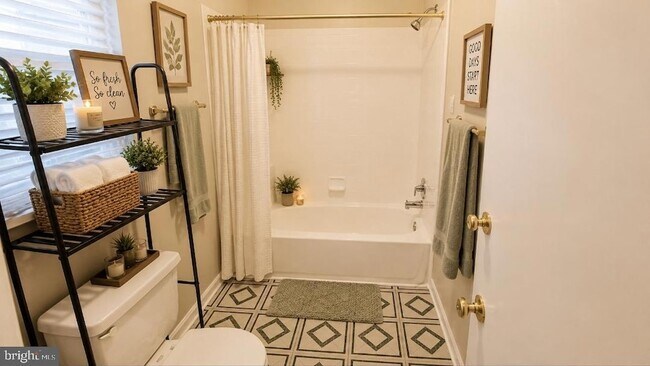 Photo - 2561 Robinson Place Unit Townhome