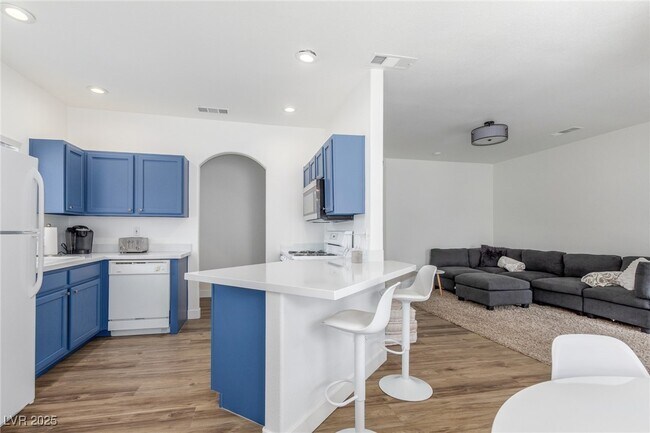 Foto del edificio - 1500 Cardinal Peak Ln