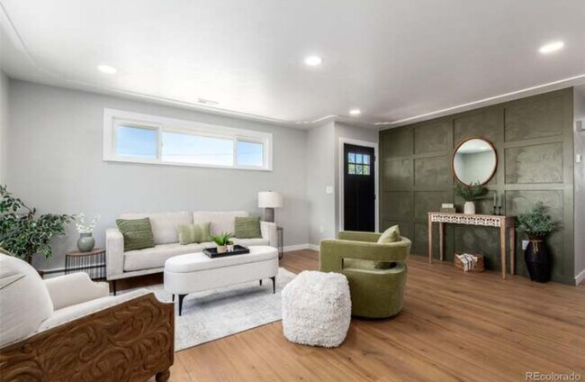 Foto del edificio - 1600 W Sheri Ln