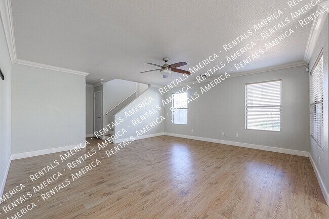 Building Photo - 3668 E Orchid Ln