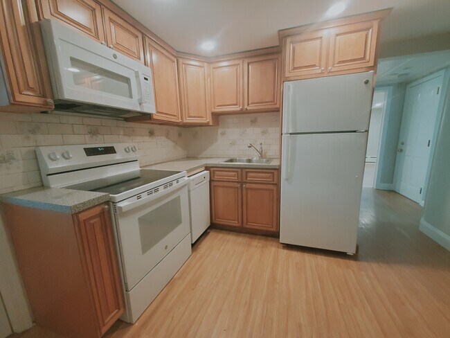 Foto del edificio - 21 Lyon Ave