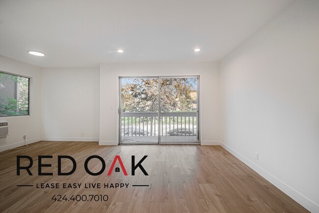 Foto del edificio - 426 S Venice Blvd