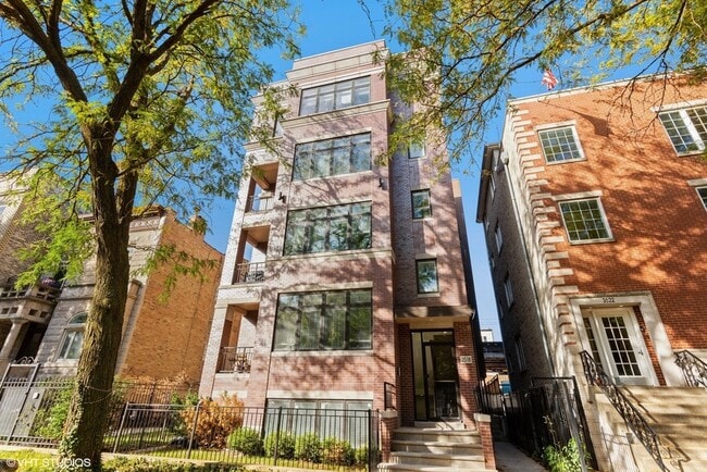 Photo - 3518 N Wilton Ave Apartment