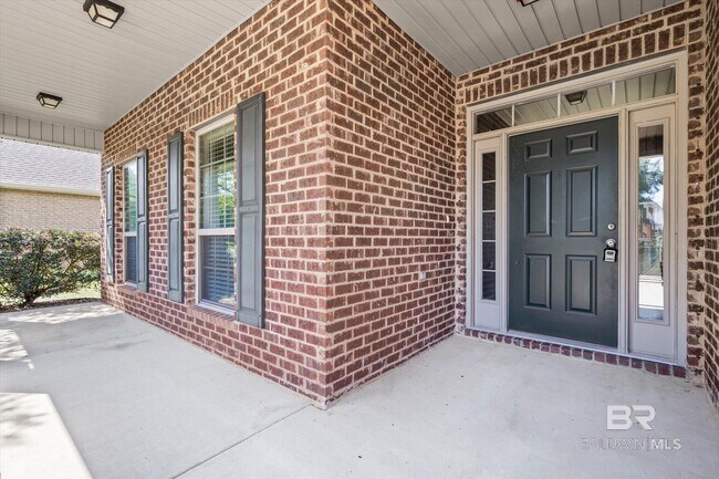 Building Photo - 745 Whittington Ave