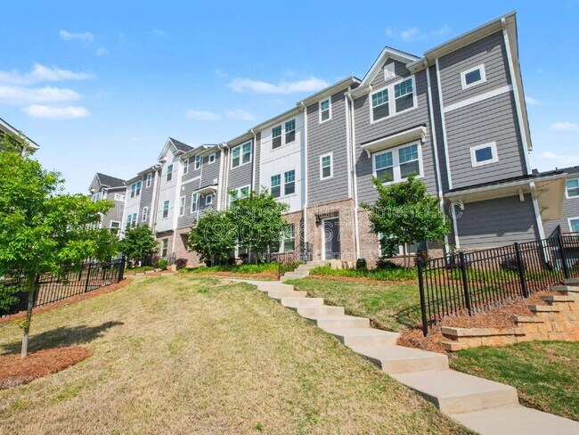 Foto del edificio - 4426 Millennium Ave