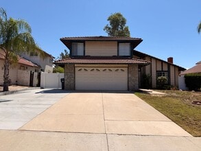 Building Photo - 12658 Heartleaf St