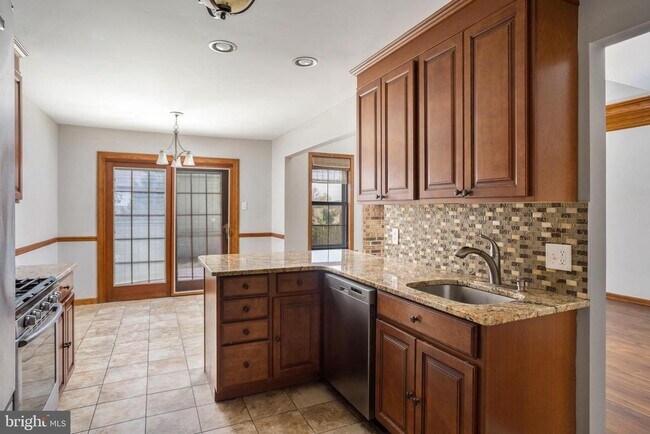 Foto del edificio - 3 Isa Ct