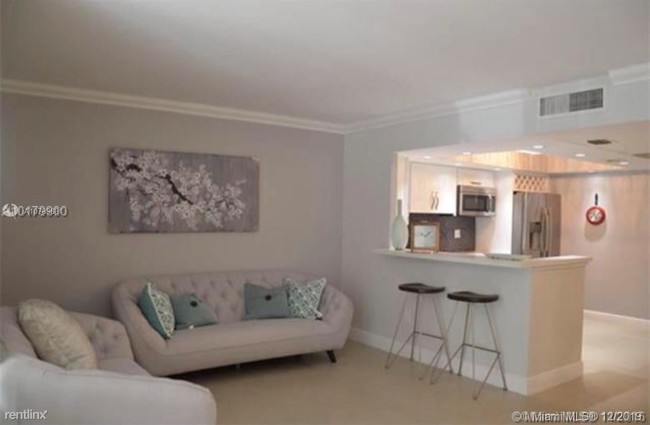 Foto del edificio - 3 br, 2.5 bath  - Villa Dorada