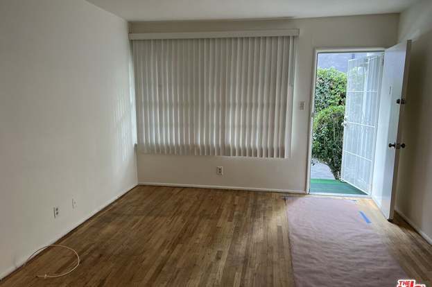 Foto del edificio - 14535 Weddington St