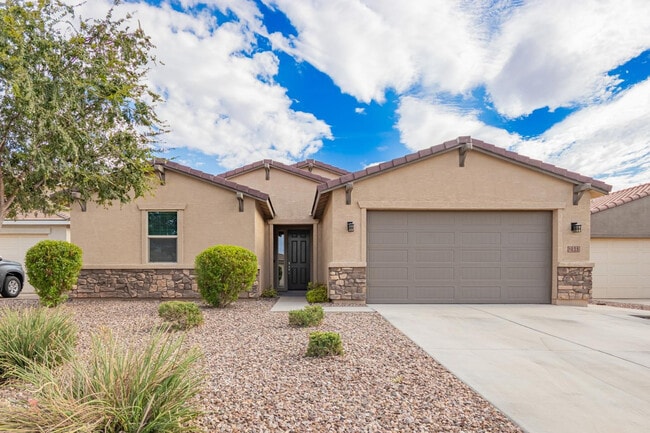 Foto del edificio - 1035 Carlsbad Dr