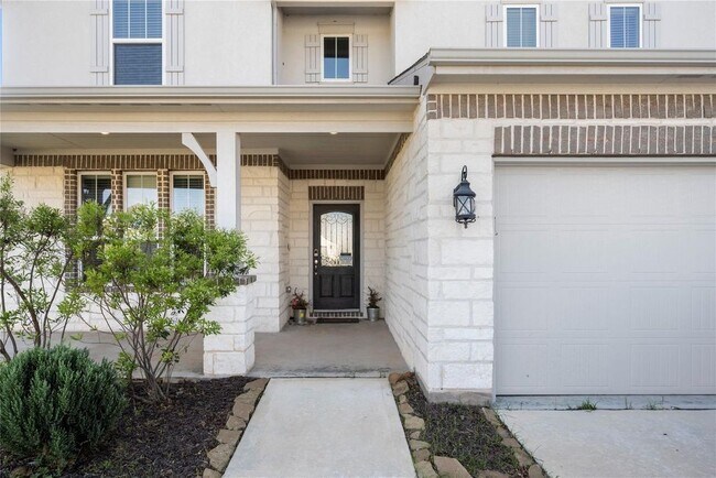 Building Photo - 618 Ellwood Terrace Ln