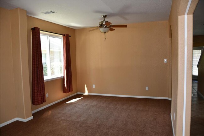 Foto del edificio - 18118 Cypress Valley Ln