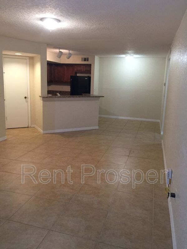 Building Photo - 5725 Gatlin Ave