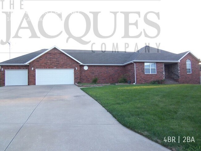 Building Photo - Wonderful Newer 4 Bedroom 2 Bath Home