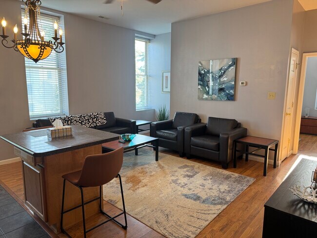 Foto del edificio - 110 1/2 E 6th St