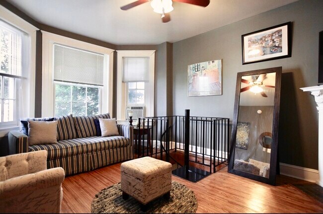 Foto del edificio - 3210 17th St NW