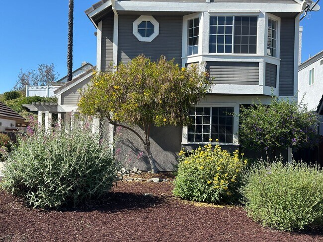 Foto del edificio - Beautifully Renovated Craftsman  4 Bed/2.5...