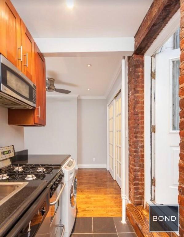 Foto del edificio - 416 E 13th St