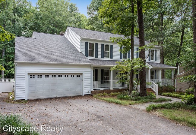 Building Photo - 5 br, 3.5 bath House - 13917 Eastbluff Road