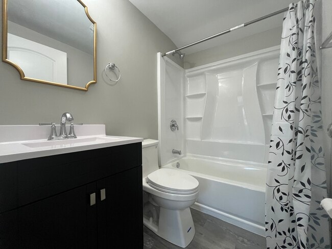 Foto del edificio - 1204 N Park St