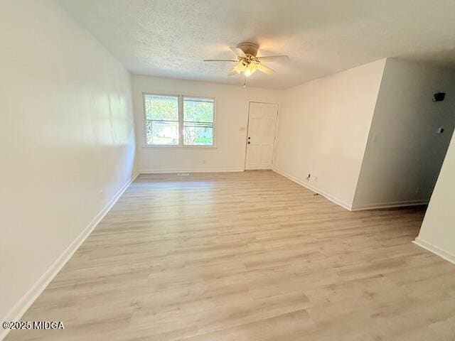 Building Photo - 1390 Royalwyn Dr