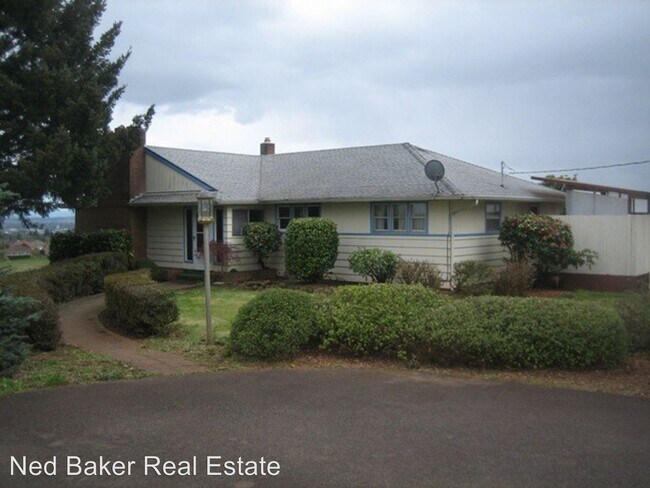 Building Photo - 3 br, 2 bath House - 1712 Doaks Ferry Rd. NW