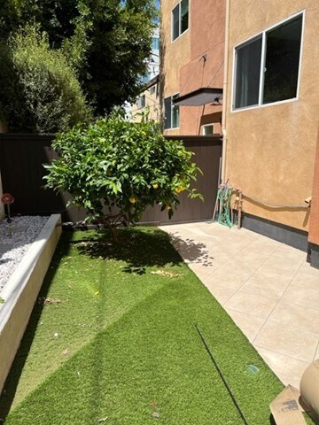 patio trasero - 3965 Moore St