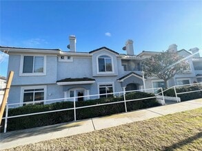 Building Photo - 2285 Indigo Hills Dr