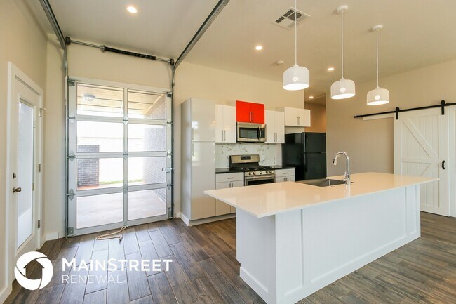 Building Photo - 11346 Paradise Out Ln