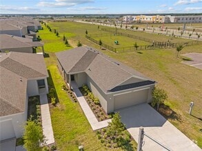 Building Photo - 4560 Ranunculus St