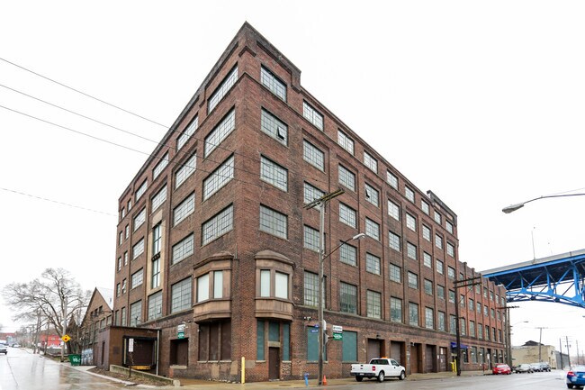 The Nautica Apartments In Cleveland Ohio The Nautica Apartments In Cleveland Ohio