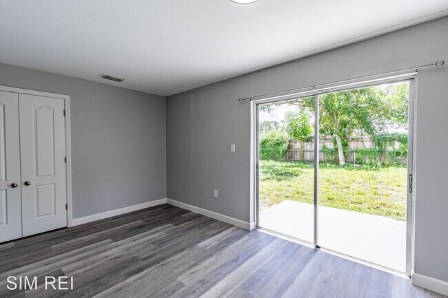 Building Photo - 4 br, 2 bath House - 3260 Ruby Drive