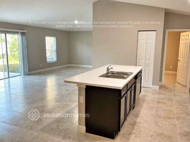Foto del edificio - 1425 SW Flounder Ln
