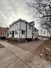 Building Photo - 317 Earl St