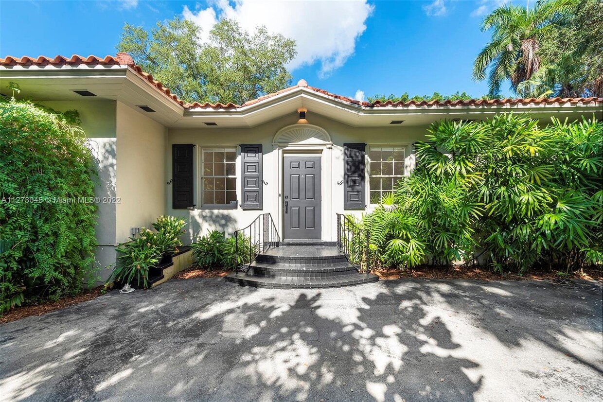 4030 Douglas Rd, Miami, FL 33133 House Rental in Miami, FL