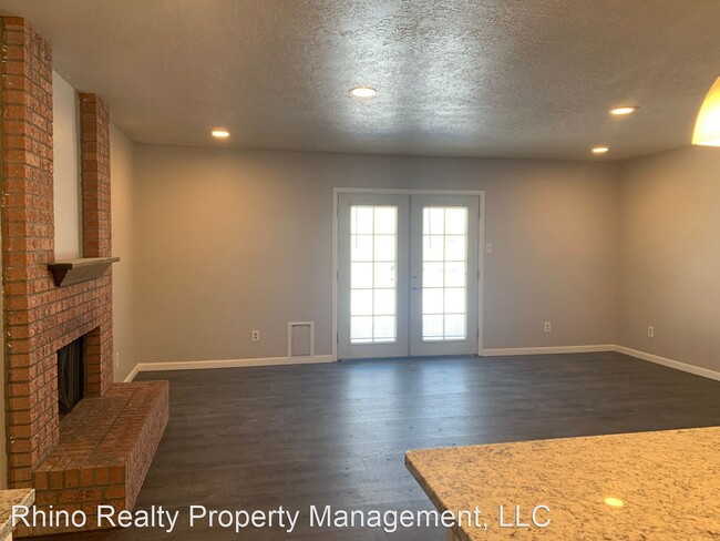 Foto del edificio - 3 br, 2 bath House - 5801 Brahma Dr NW