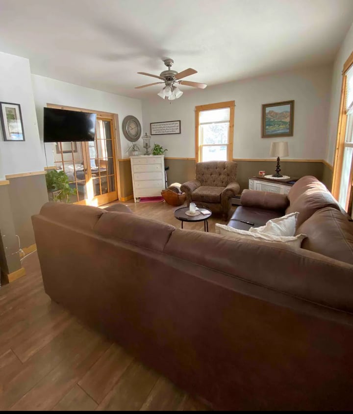 Primary Photo - Cute 1 Bed, 1 Bath home in Crosby - Includ...