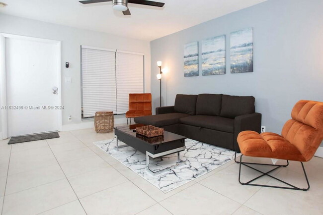 Foto del edificio - 5997 SW 37th Ave