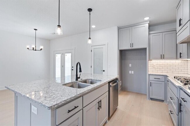 Foto del edificio - 7101 SW Basswood Ave