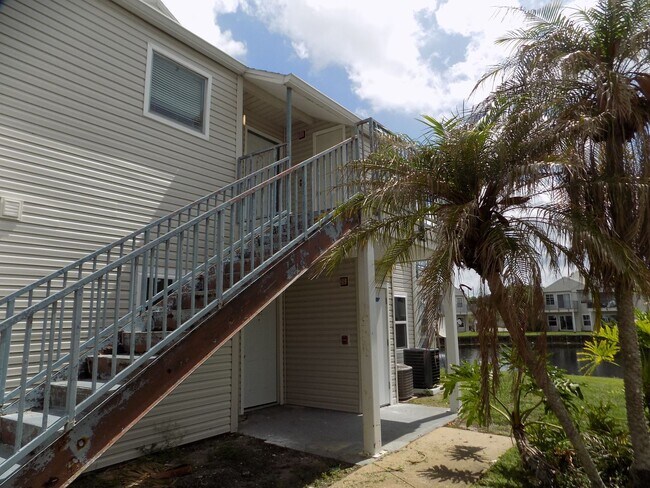 Foto del edificio - 2508 Woodgate Blvd